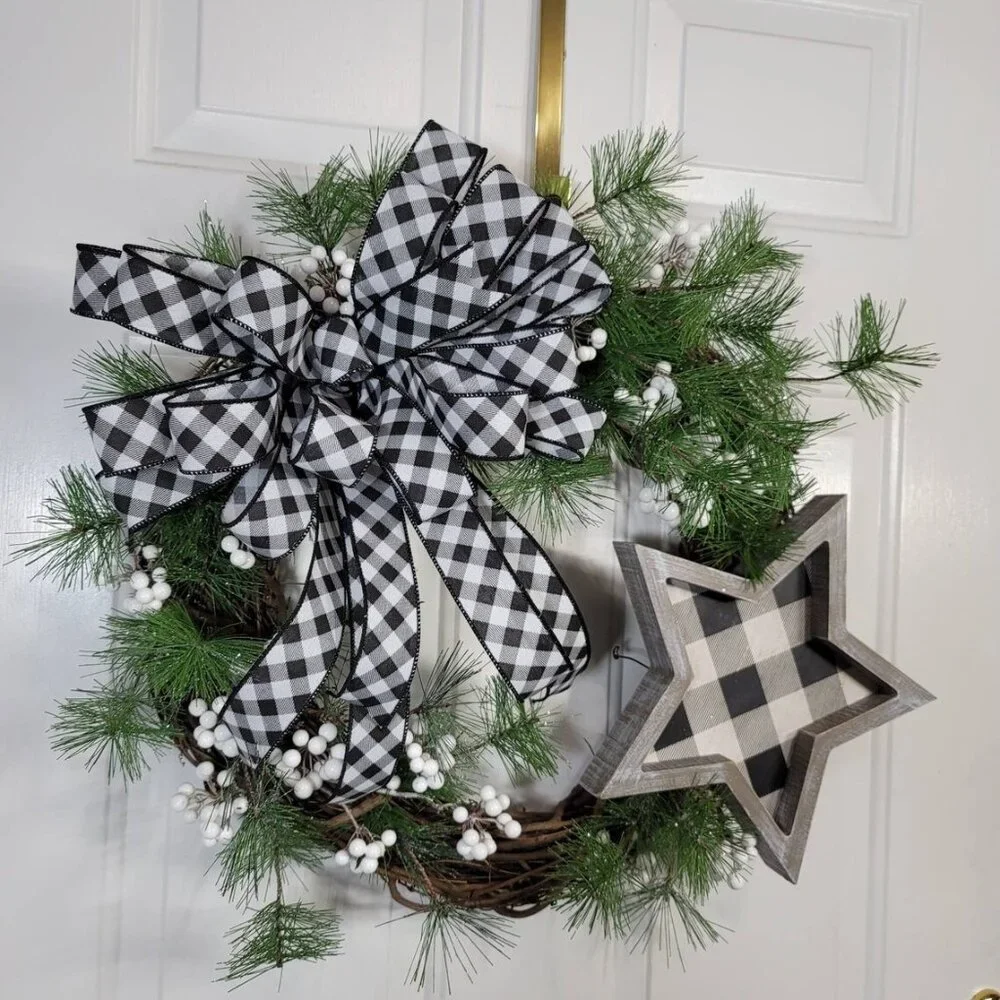 Black/White Buffalo Check Bow w/Star Wreath, Winter Holiday Star Wreath